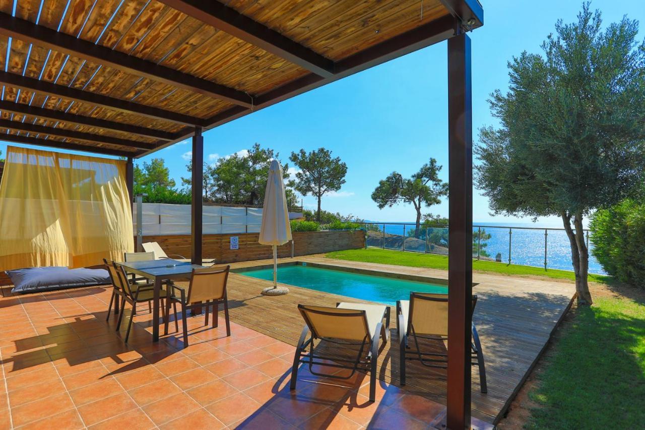 Kalma Villa Dio Nea Moudania Esterno foto