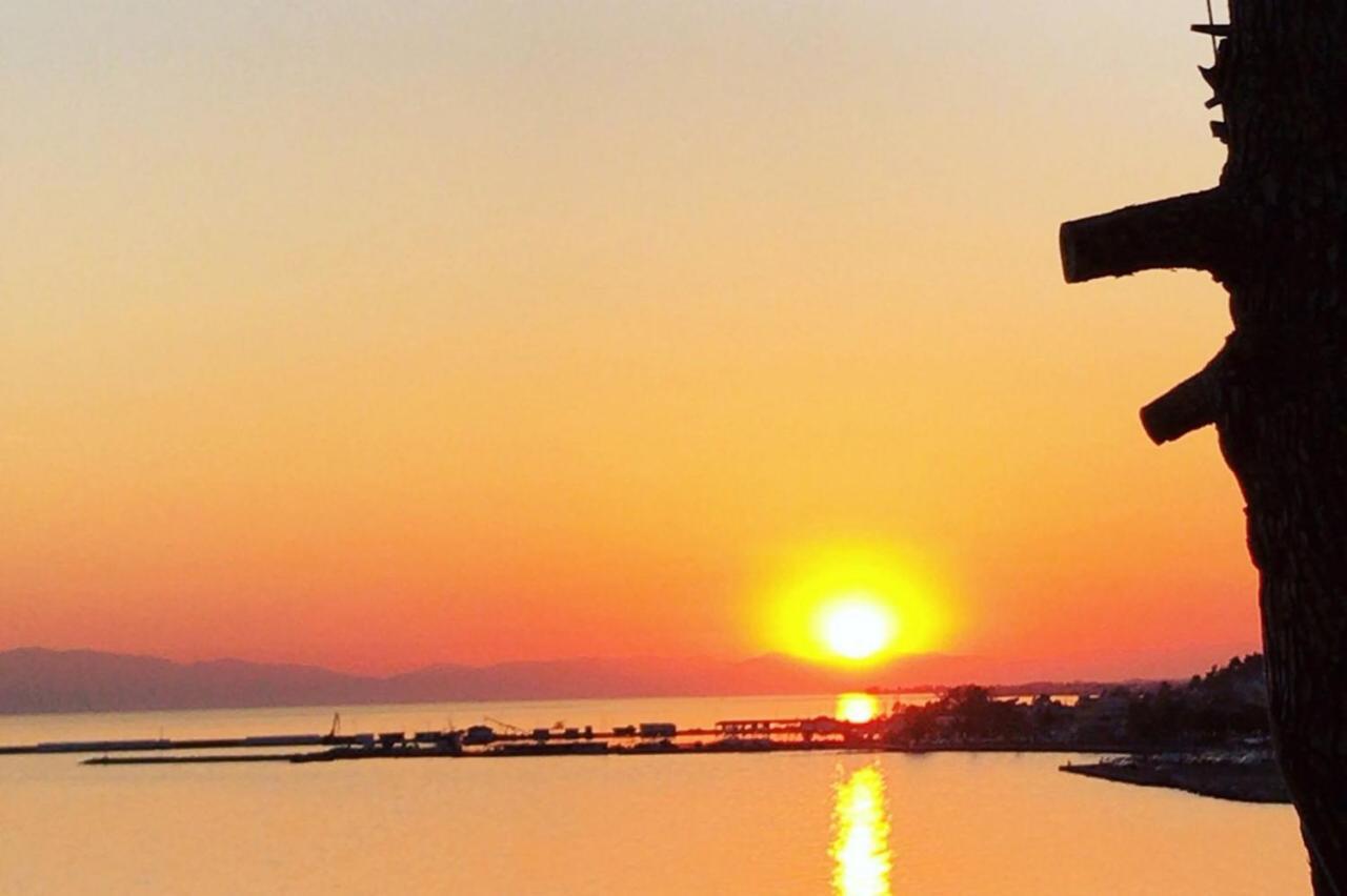 Kalma Villa Dio Nea Moudania Esterno foto