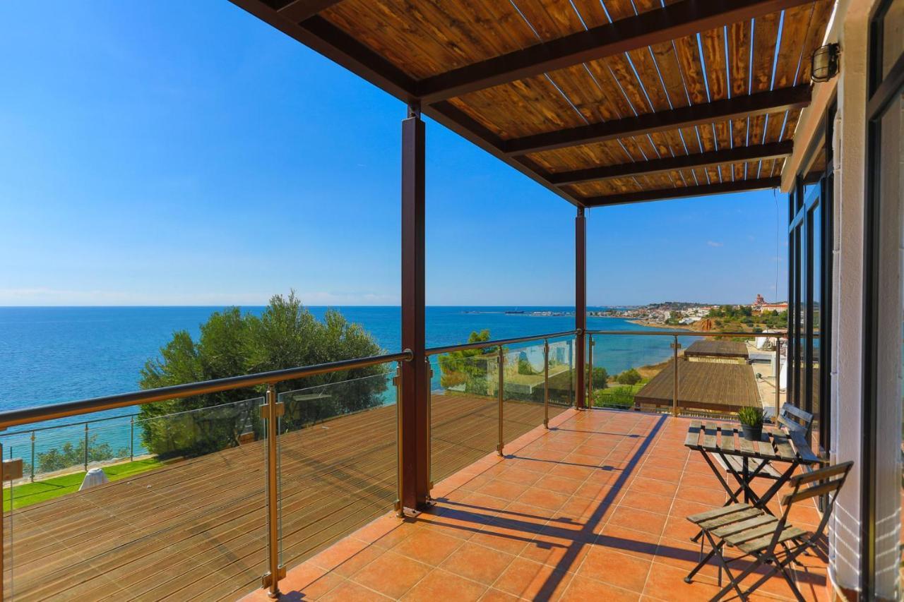 Kalma Villa Dio Nea Moudania Esterno foto